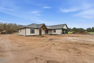 7215 Emerald Dr NE, Alexandria, MN 56308 - Photo 2