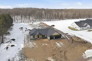 7215 Emerald Dr NE, Alexandria, MN 56308 - Photo 58