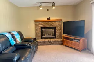 2906 Innsdale Ave N, Lake Elmo, MN 55042 - Photo 18