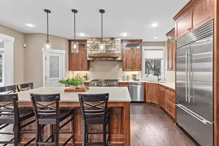 1924 Glacier Ave, River Falls, WI 54022 - Photo 10