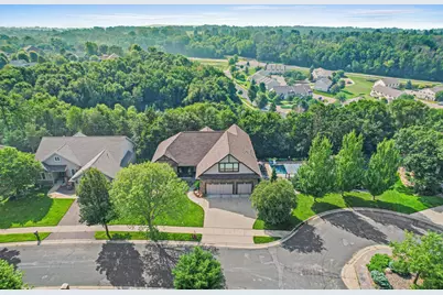 1924 Glacier Avenue, River Falls, WI 54022 - Photo 38