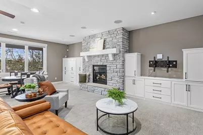 1924 Glacier Avenue, River Falls, WI 54022 - Photo 24