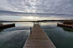 1304 W Medicine Lake Dr, Plymouth, MN 55441 - Photo 30