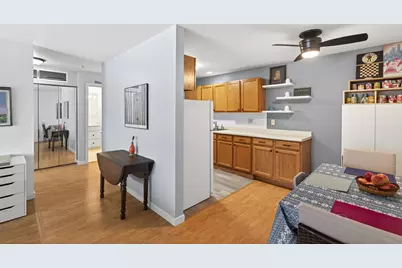 1304 W Medicine Lake Drive #119, Plymouth, MN 55441 - Photo 2