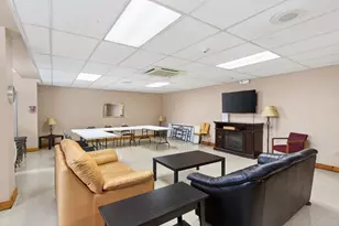 1304 W Medicine Lake Dr, Plymouth, MN 55441 - Photo 18