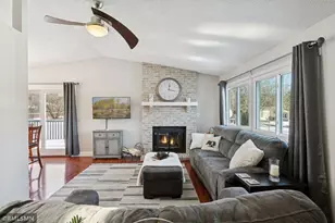 11325 51st Ave N, Plymouth, MN 55442 - Photo 10