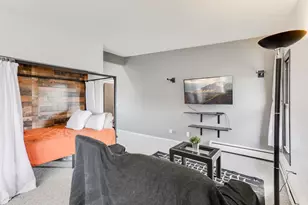 110212 Village Rd, Chaska, MN 55318 - Photo 4