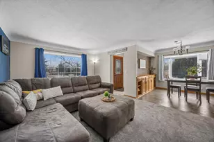 960 Jefferson St SE, Hutchinson, MN 55350 - Photo 14