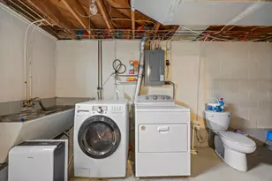 960 Jefferson St SE, Hutchinson, MN 55350 - Photo 38