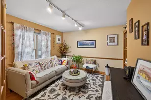 2717 59th St NW, Rochester, MN 55901 - Photo 8