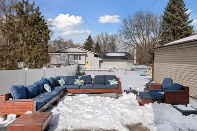 3100 75th Avenue N, Brooklyn Park, MN 55443 - Photo 34