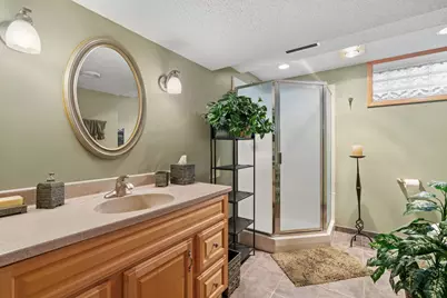 4033 Kentucky Avenue N, Crystal, MN 55427 - Photo 18