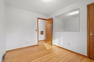 4033 Kentucky Ave N, Crystal, MN 55427 - Photo 12