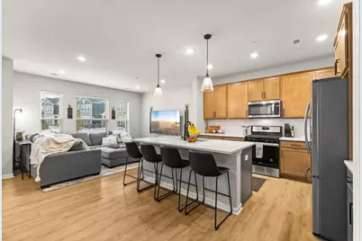 14540 Twin Lakes Circle, Burnsville, MN 55306 - Photo 4