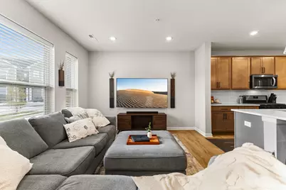 14540 Twin Lakes Circle, Burnsville, MN 55306 - Photo 8