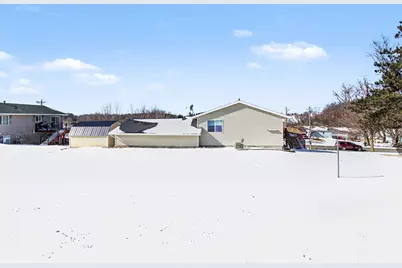 740 S Maple Street, Ellsworth, WI 54011 - Photo 30