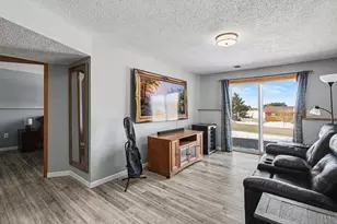 740 S Maple St, Ellsworth, WI 54011 - Photo 20