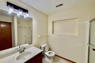 7550 31st St N, Oakdale, MN 55128 - Photo 12