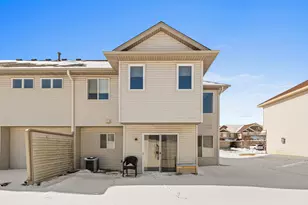 19496 Prairieview Dr, Rogers, MN 55374 - Photo 14