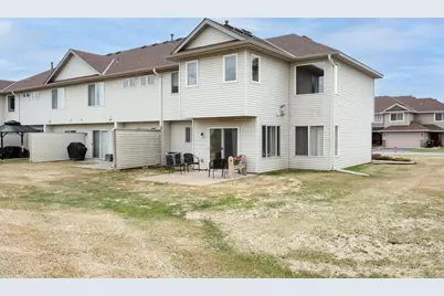 19496 Prairieview Drive, Rogers, MN 55374 - Photo 14
