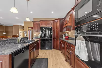 2507 River Road, Marshall, MN 56258 - Photo 18