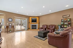 2507 River Rd, Marshall, MN 56258 - Photo 20