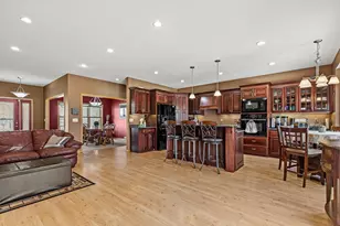 2507 River Rd, Marshall, MN 56258 - Photo 8