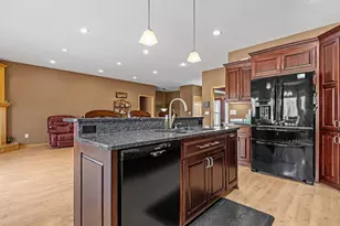 2507 River Rd, Marshall, MN 56258 - Photo 14