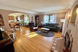445 Franklin St SW, Hutchinson, MN 55350 - Photo 8