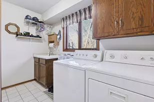 11362 Burr Ridge Ln, Eden Prairie, MN 55347 - Photo 22