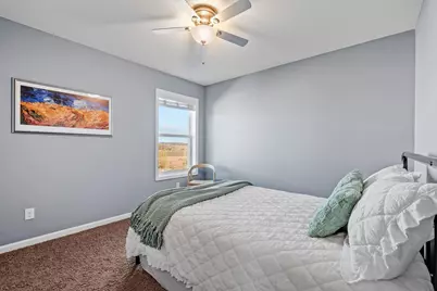 1525 Hemlock Way, Chanhassen, MN 55317 - Photo 24