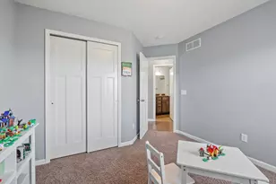 1525 Hemlock Way, Chanhassen, MN 55317 - Photo 30