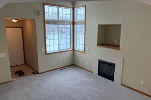 13466 Settlers Ridge Dr, Burnsville, MN 55337 - Photo 14