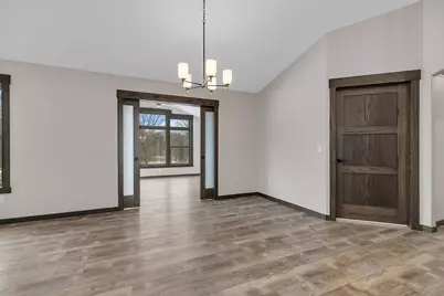 611 Brookwood Lane, Saint Cloud, MN 56303 - Photo 14