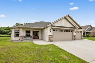 611 Brookwood Ln, Saint Cloud, MN 56303 - Photo 30