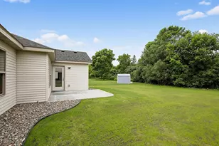 611 Brookwood Ln, Saint Cloud, MN 56303 - Photo 34