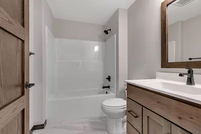 611 Brookwood Lane, Saint Cloud, MN 56303 - Photo 22