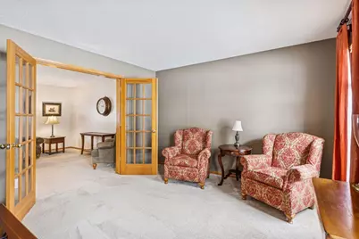 7746 Newbury Road, Woodbury, MN 55125 - Photo 4