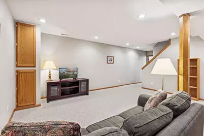 7746 Newbury Road, Woodbury, MN 55125 - Photo 30