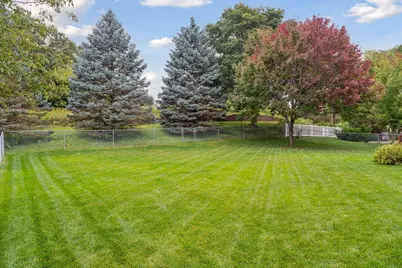 7746 Newbury Road, Woodbury, MN 55125 - Photo 46