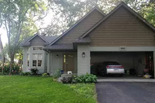 10160 Taylor Ct NE, Blaine, MN 55434 - Photo 2