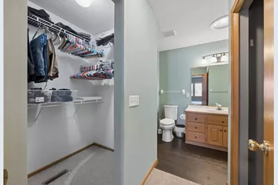 10160 Taylor Court NE, Blaine, MN 55434 - Photo 12