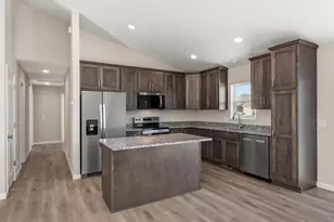 9514 Andrew Ave, Elko New Market, MN 55020 - Photo 14