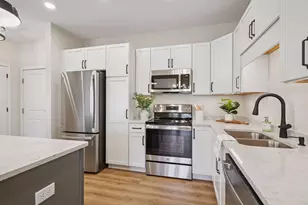 1948 W Wayzata Blvd, Long Lake, MN 55356 - Photo 10