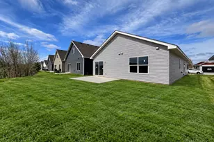 720 Cherrywood Lane Northeast, Isanti, MN 55040 - Photo 2