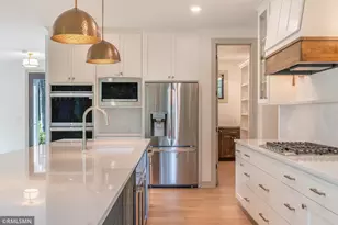 5803 S Century Ridge S, Woodbury, MN 55129 - Photo 2