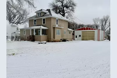 211 N Grove Street, Okabena, MN 56161 - Photo 1