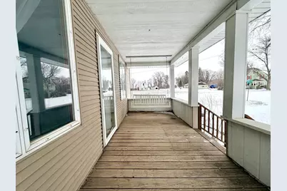 211 N Grove Street, Okabena, MN 56161 - Photo 4