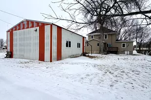 211 N Grove St, Okabena, MN 56161 - Photo 22