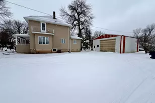 211 N Grove St, Okabena, MN 56161 - Photo 22